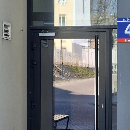 Q Apart Grand - Klimatyzowane 3 Pokojowe Apartamenty Przy Manufakturze Z Garazem Gratis, Fv Łódź Exteriör bild
