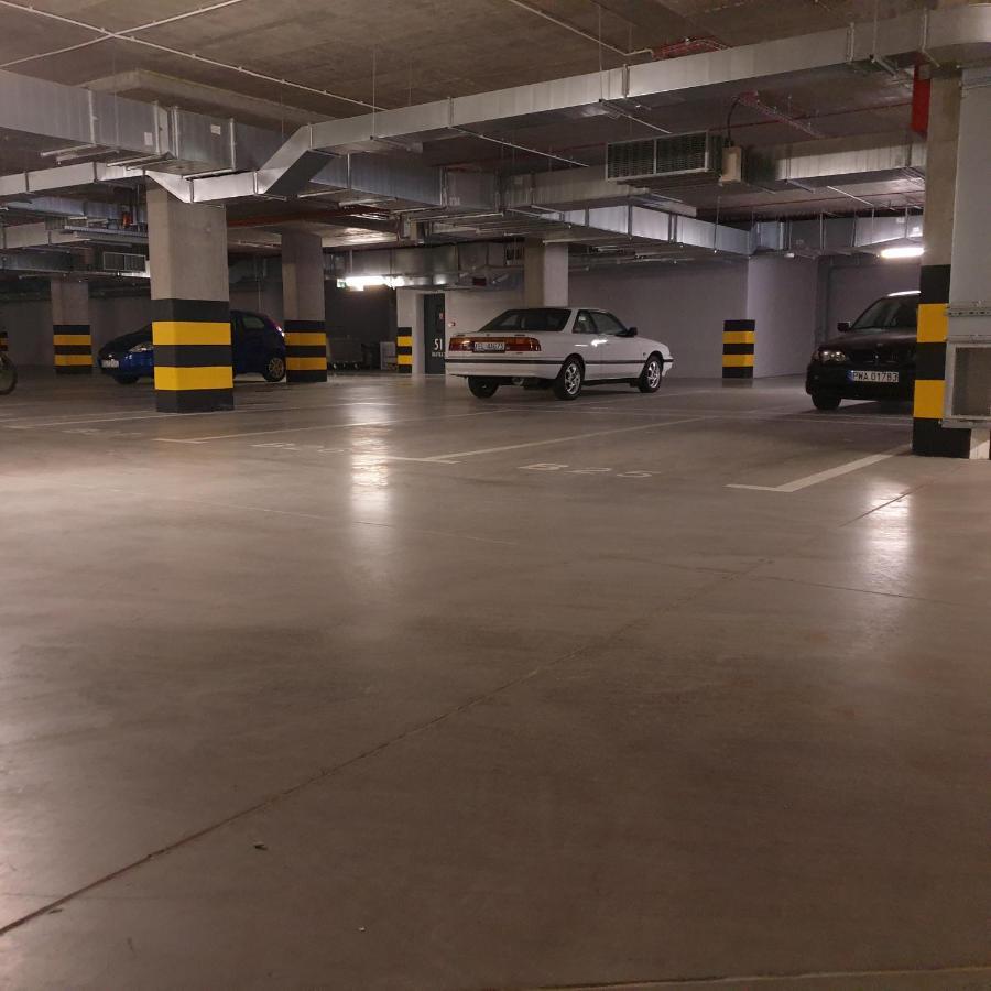 Q Apart Grand - Klimatyzowane 3 Pokojowe Apartamenty Przy Manufakturze Z Garazem Gratis, Fv Łódź Exteriör bild