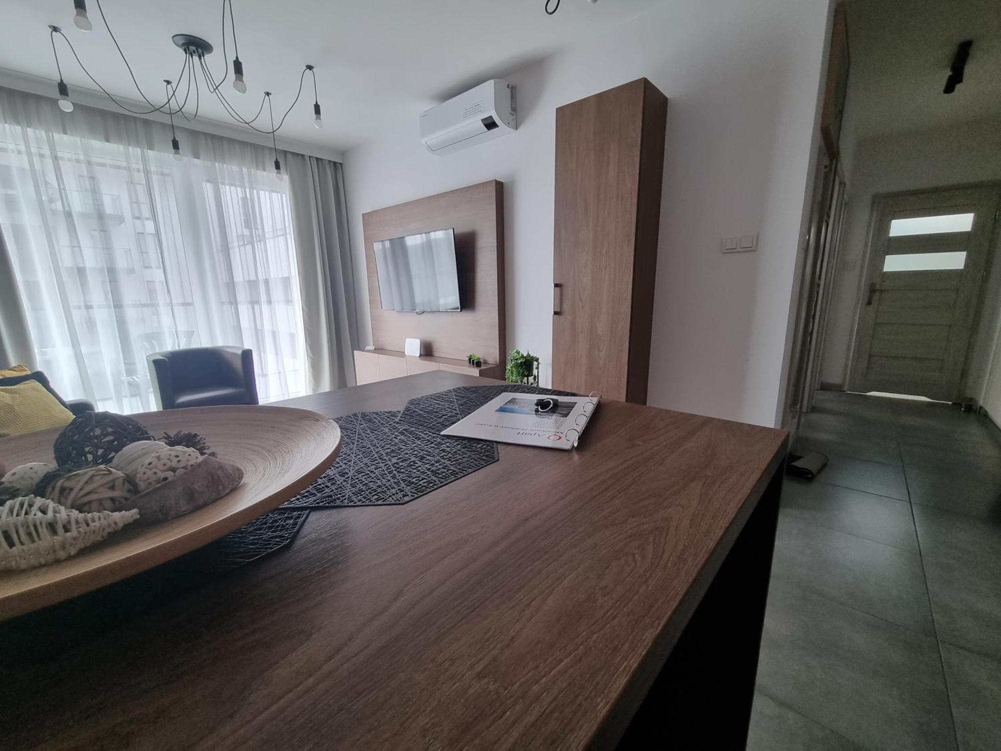Q Apart Grand - Klimatyzowane 3 Pokojowe Apartamenty Przy Manufakturze Z Garazem Gratis, Fv Łódź Exteriör bild