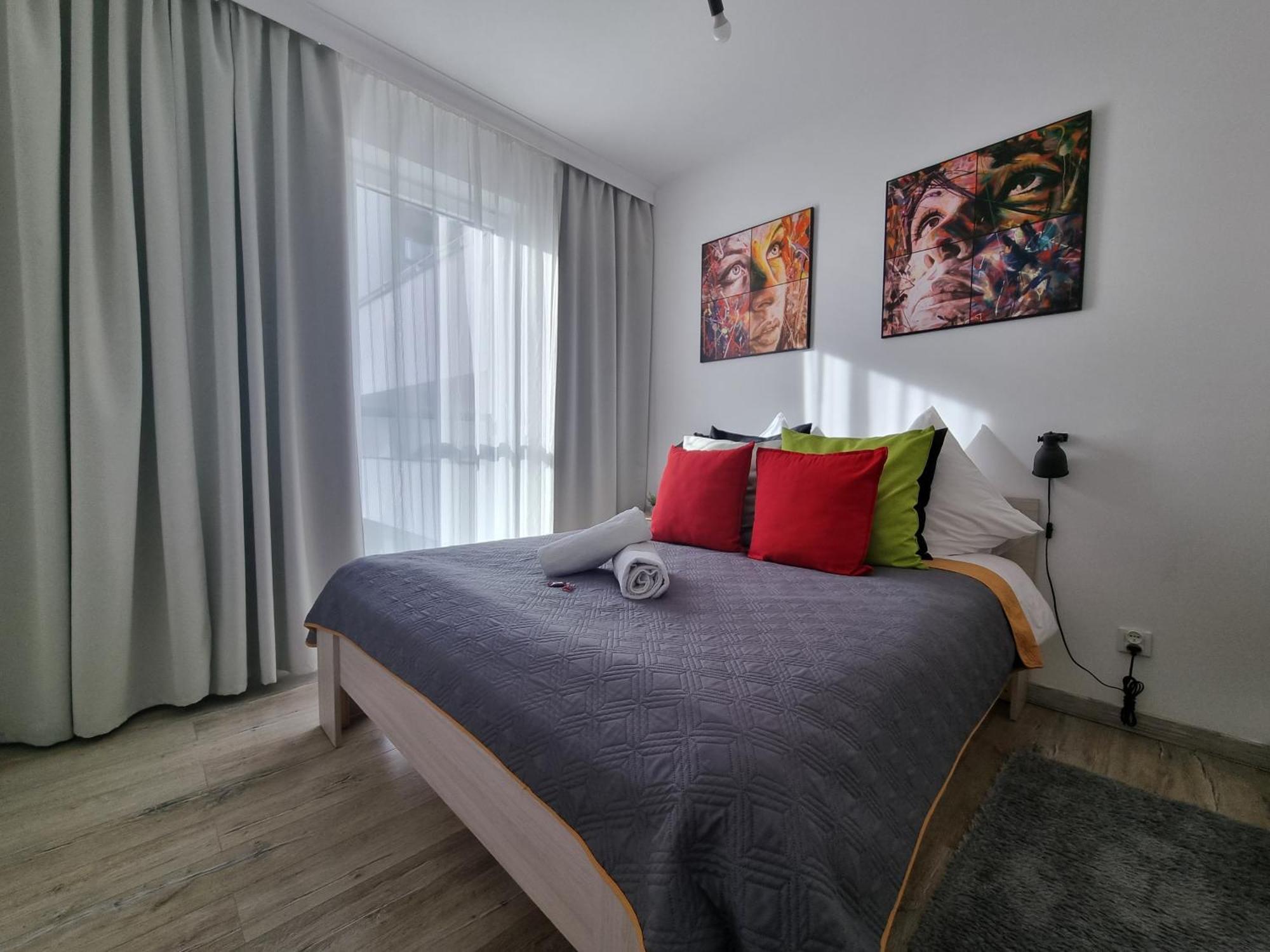 Q Apart Grand - Klimatyzowane 3 Pokojowe Apartamenty Przy Manufakturze Z Garazem Gratis, Fv Łódź Exteriör bild