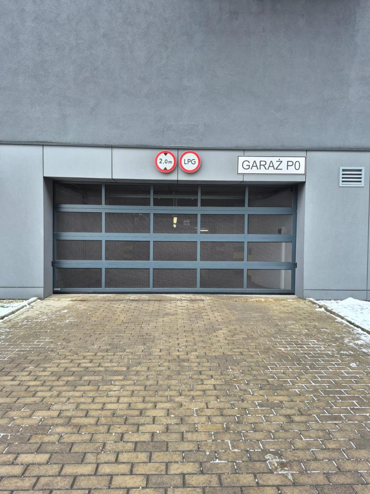 Q Apart Grand - Klimatyzowane 3 Pokojowe Apartamenty Przy Manufakturze Z Garazem Gratis, Fv Łódź Exteriör bild